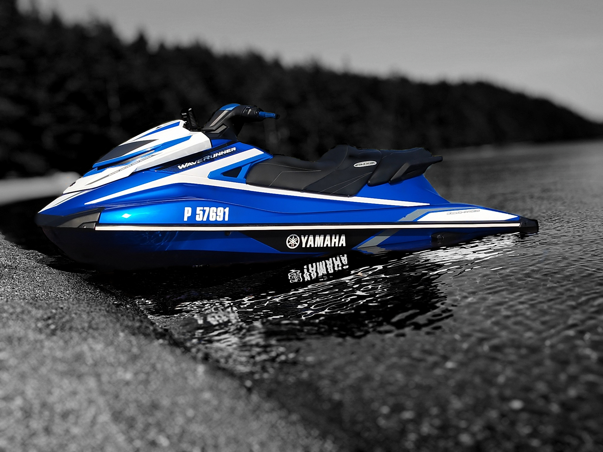 Yamaha, Gp1800, SVHO, gp1800r, supercharged, turbo, waverunner, jetski, sport, racing, vesijetti, vesiskootteri, imatra, Lappeenranta, sami, räikkönen, Sami Räikkönen, Saimaa, photography, professional, black and white, b&w, landscape, water reflection, portrait, finnish, suomi, ukonniemi, ukoska beach, huuhaa, huuhanranta